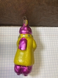 Стара ялинкова іграшка дівчинка з поросячком, фото №6