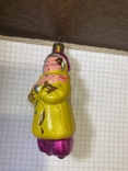 Стара ялинкова іграшка дівчинка з поросячком, фото №8
