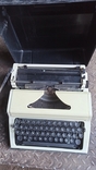 Друкарська машинка в футлярі 1990 р. По ліцензії ГДР Роботрон, фото №9