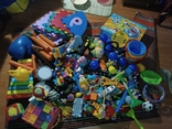 Лот різних іграшок, фото №2