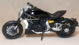 Модель мотоцикла Bburago Ducati, фото №2