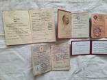 Документы на женщину и военный билет на отца., фото №5