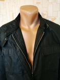 Куртка легка жіноча. Вітровка PRADA Італія p-p прибл. S, фото №5