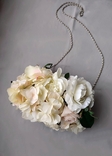 Шикарний оригінальний клатч сумочка рідікюль з квітів (троянда та гортензія), фото №3