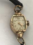 Часы BULOVA L 8, 10 - каратное золото (клеймо). Рабочие., фото №4
