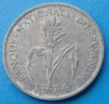 Руанда 1 франк 1974, фото №2