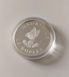 Монета 25 Рупий 1975 года. Маврикий.31,2 грамма., фото №3