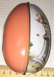 Жерстяна коробка (велика), пасхальне яйце, зайчик-господиня, квіти / кролик, фото №7