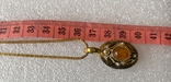 Винтажный кулон с кабошоном янтарного цвета, фото №3