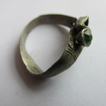 Серебряный средневековый перстень со вставками., фото №8