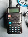 Дводіапазонна р/станція BAOFENG UV-5R з FM приймачем+гарнітура+зарядний пристрій, фото №5