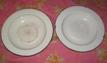Дві старі мілкі тарілки емальовані 550млл., photo number 2