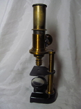  Старинный микроскоп с футляром, фото 2