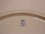 Сервизная тарелка ИФЗ эпохи Николая Первого, с небольшим сколом на внутренней поверхности., фото №9
