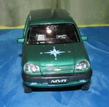 Нива Chevrolet 1:43, фото №5