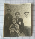Бабушка,внуки и внучка,ордена, фото №2