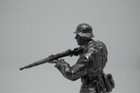 Немецкий солдат с ружьем. Олово. 8см, фото №9