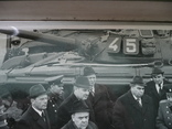 Вадченко и компания возле танка принимают Вооружение СССР, фото №3