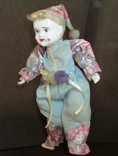 Кукла фарфоровая Старинная Мальчик клоун, фото №2