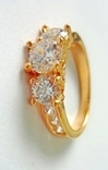 Позолоченное кольцо с кристаллами., фото №3
