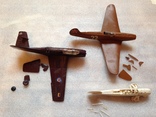 Остатки моделей трех самолетов. 80-е годы., фото №2