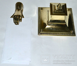 Антикварный зажим для документов  "Рука",чернильница,бронза., фото №2