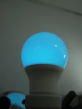 LED лампа с пультом цветная, фото №3