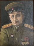 Портрет фронтового офицера в раме, фото №3