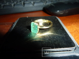 Золотое кольцо с крупным изумрудом, фото №4
