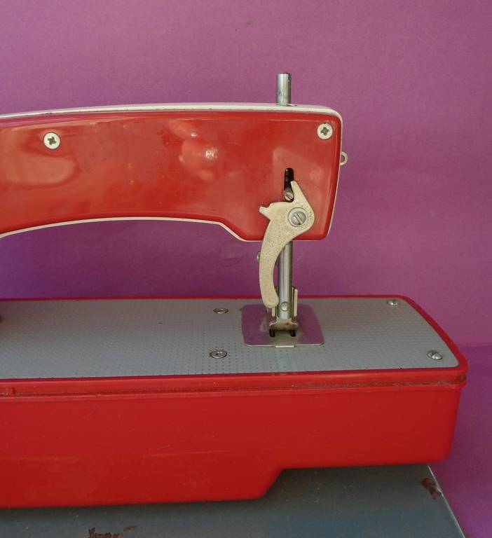 Детская швейная машинка., фото №5
