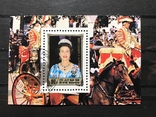 Поштова марка dpr korea queen elizabeth II, фото №2