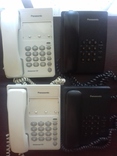 Четыре офисных телефона, фото №11