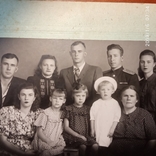Военный с семьёй. 40-е, фото №3
