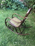 Антикварное кресло -качалка примерно 1900-1930 год., фото №3