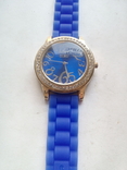 Часы наручные с камнями + силиконовый браслет,тяжелые, фото №3