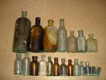Коллекция аптечных бутылочек, фото №2