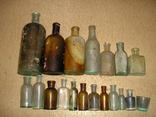 Коллекция аптечных бутылочек, фото №3