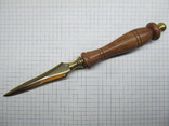Латунный нож с деревяной ручкой для писем, фото №2