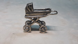 Серебряная миниатюра колясочка, фото №10