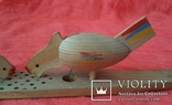 Винтажная деревянная игрушка ручной работы "Куры зерно клюют" Чехословакия, фото №4