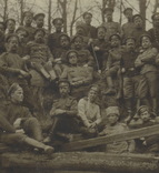 Офицеры и рядовые у ст. Приднепровская РУЖД близ Смоленска. 1916 г., фото №3