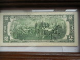 2 доллара США в рамке, фото №3