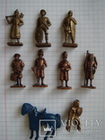 Фигурки солдатов 8 шт. + конь, фото №2