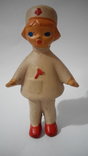 Кукла медсестра красный треугольник СССР, фото №2