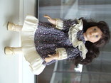 Кукла фарфоровая германнская колекционна номерная №А0330 Промеланд Беатрич раз. 42х15см., фото №2