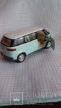 Модель машинки volkswagen new microbus 2001 1/38, фото №4