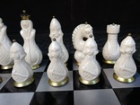 Шахматы с оригинальными фигурами, фото №4