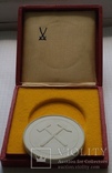 Настольная медаль Мейсен в родной коробке., photo number 2