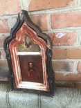 Икона Иисуса Христа в старом киоте, фото №2