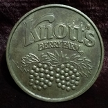 Игровой жетон из казино Vintage Token: Knotts Berry Farm souvenir Brass Coi  (США), фото №3